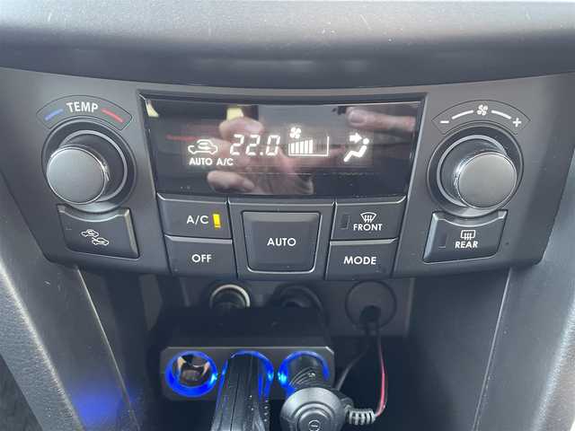 スズキ スイフト スポーツ 和歌山県 2014(平26)年 6.4万km チャンピオンイエロー 社外ナビ/（AM/FM/フルセグTV/USB/DVD/Bluetooth/SD/HDMI）/6MT/3連メーター/社外レーダー/TEIN FDFC車高調/カーボンボンネット/カーボングリル/カーボンリアウィング/フルエアロ/Greddyフロントリップスポイラー/mseマフラー/ADVANRacing　RSII17インチホイール/momoハンドル/スマホ連動ドライブレコーダー/フォグランプ/プッシュスタート/純正マット/取扱説明書/保証書/純正　フロントグリル/ハンドル有