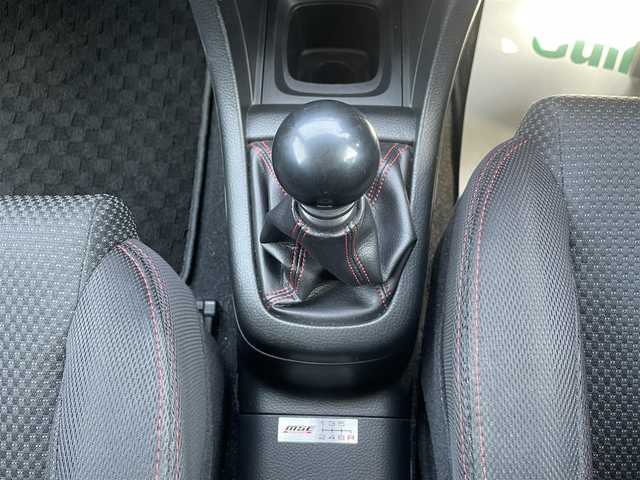 スズキ スイフト スポーツ 和歌山県 2014(平26)年 6.4万km チャンピオンイエロー 社外ナビ/（AM/FM/フルセグTV/USB/DVD/Bluetooth/SD/HDMI）/6MT/3連メーター/社外レーダー/TEIN FDFC車高調/カーボンボンネット/カーボングリル/カーボンリアウィング/フルエアロ/Greddyフロントリップスポイラー/mseマフラー/ADVANRacing　RSII17インチホイール/momoハンドル/スマホ連動ドライブレコーダー/フォグランプ/プッシュスタート/純正マット/取扱説明書/保証書/純正　フロントグリル/ハンドル有