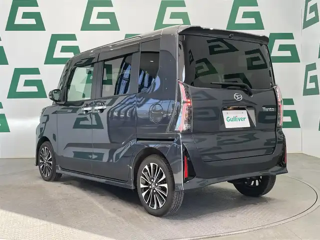 ダイハツ タント カスタム RS 鹿児島県 2024(令6)年 1.5万km クロムグレーメタリック 禁煙車/社外ナビ（Bluetooth/フルセグTV/CD・DVD）/バックカメラ/ハーフレザーシート/両側パワースライドドア/スマートアシスト/電動パーキングブレーキ/オートブレーキホールド/ＥＴＣ/電格ミラー/フォグランプ/ＬＥＤヘッドライト/オートライト/オートマチックハイビーム/本革巻きステアリング/ドアバイザー/純正１５インチアルミホイール/スマートキー/プッシュスタート