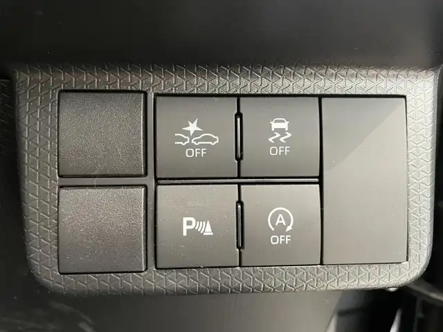 ダイハツ タント カスタム RS 鹿児島県 2024(令6)年 1.5万km クロムグレーメタリック 禁煙車/社外ナビ（Bluetooth/フルセグTV/CD・DVD）/バックカメラ/ハーフレザーシート/両側パワースライドドア/スマートアシスト/電動パーキングブレーキ/オートブレーキホールド/ＥＴＣ/電格ミラー/フォグランプ/ＬＥＤヘッドライト/オートライト/オートマチックハイビーム/本革巻きステアリング/ドアバイザー/純正１５インチアルミホイール/スマートキー/プッシュスタート