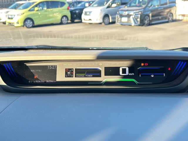 ホンダ フリード ハイブリット G ホンダセンシング 山梨県 2019(令1)年 6.2万km プレミアムスパークルブラックパール 純正ナビ　/４ＷＤ　/両側パワースライドドア　/フルセグ　/クルーズコントロール　/バックカメラ　/前方ドライブレコーダー　/ハーフレザーシート　/前席両側シートヒーター　/アクティブコーナリングライト