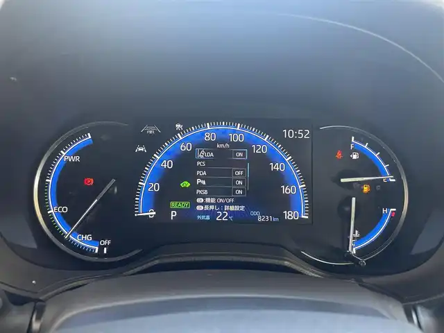 トヨタ ヴォクシー ハイブリッド S－Z 愛知県 2024(令6)年 0.9万km アティチュードブラックマイカ ワンオーナー/10.5型ディスプレイオーディオプラス〈MOP〉/・コネティッドナビ／DDV／地デジTV/・HDMI／Bluetooth／Miracast/快適利便パッケージ High〈MOP〉/・両側パワースライドドア/・パワーバックドア/・2列目シートヒーター＆オットマン/・ナノイーX/・ステアリングヒーター/ドライビングサポートパッケージ〈MOP〉/・デジタルインナーミラー/・ヘッドアップディスプレイ/プロジェクター式LEDヘッドライト〈MOP〉/・アダプティブハイビームシステム/合皮＆ファブリックコンビシート/前席＆2列目シートヒーター/ビルトインETC2.0/後席/荷室アクセサリーコンセント/TOYOTA SAFETY SENSE/・プリクラッシュセーフティ/・レーントレーシングアシスト/・レーンディパーチャーアラート/・レーダークルーズコントロール/・オートマチックハイビーム/・ロード－サインアシスト/・先行車発進告知/スマートキー＆プッシュスタート/純正17インチAW