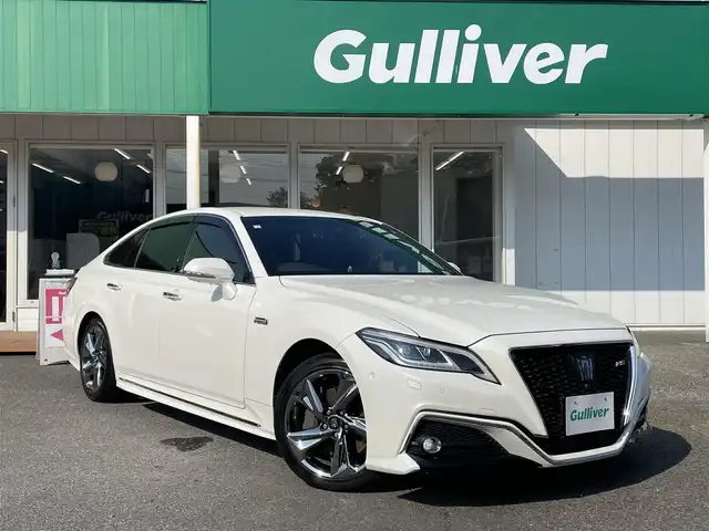 トヨタ クラウン ハイブリッド RS アドバンス 千葉県 2020(令2)年 8.2万km ホワイトパールクリスタルシャイン 黒レザーシート/純正メーカーオプションSDナビ/・CD/DVD/MSV/Bluetooth/フルセグTV/パノラミックビューカメラ/デジタルインナーミラー/パーキングアシスト/トヨタセーフティーセンス/・プリクラッシュセーフティー/・レーンディパーチャーアラート/・パーキングサポートブレーキ/・リヤクロストラフィックアラート/・ロードサインアシスト/・ブラインドスポットモニター/・リヤカメラディテクション/・アダプティブクルーズコントロール/・オートマチックハイビーム/前席パワーシート/前席シートヒーター/前席シートベンチレーション/ステアリングヒーター/スマートキー/前後コーナーセンサー/トランクイージークローザー/ヘッドアップディスプレイ/パドルシフト/純正18インチアルミホイール/純正LEDヘッドライト/フォグランプ/社外前後ドライブレコーダー/ビルトインETC2.0/ドアバイザー/サイド＆カーテンエアバッグ/取扱説明書