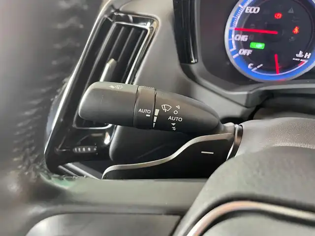 トヨタ クラウン ハイブリッド RS アドバンス 千葉県 2020(令2)年 8.2万km ホワイトパールクリスタルシャイン 黒レザーシート/純正メーカーオプションSDナビ/・CD/DVD/MSV/Bluetooth/フルセグTV/パノラミックビューカメラ/デジタルインナーミラー/パーキングアシスト/トヨタセーフティーセンス/・プリクラッシュセーフティー/・レーンディパーチャーアラート/・パーキングサポートブレーキ/・リヤクロストラフィックアラート/・ロードサインアシスト/・ブラインドスポットモニター/・リヤカメラディテクション/・アダプティブクルーズコントロール/・オートマチックハイビーム/前席パワーシート/前席シートヒーター/前席シートベンチレーション/ステアリングヒーター/スマートキー/前後コーナーセンサー/トランクイージークローザー/ヘッドアップディスプレイ/パドルシフト/純正18インチアルミホイール/純正LEDヘッドライト/フォグランプ/社外前後ドライブレコーダー/ビルトインETC2.0/ドアバイザー/サイド＆カーテンエアバッグ/取扱説明書