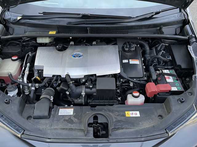 トヨタ プリウス A 岩手県 2016(平28)年 14.6万km グレーメタリック ４ＷＤ　寒冷地仕様　ＳＤナビ　ＢＴ　ＣＤ　ＤＶＤ　バックＣ　オートＬＥＤライト　オートマチックハイビーム　ビルトインＥＴＣ　パーキングアシスト　クルーズコントロール　前後コーナーセンサー　スマートキー