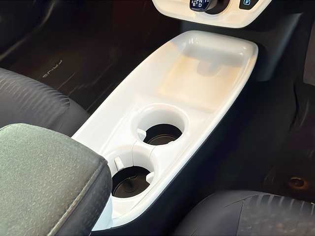 トヨタ プリウス A 岩手県 2016(平28)年 14.6万km グレーメタリック ４ＷＤ　寒冷地仕様　ＳＤナビ　ＢＴ　ＣＤ　ＤＶＤ　バックＣ　オートＬＥＤライト　オートマチックハイビーム　ビルトインＥＴＣ　パーキングアシスト　クルーズコントロール　前後コーナーセンサー　スマートキー