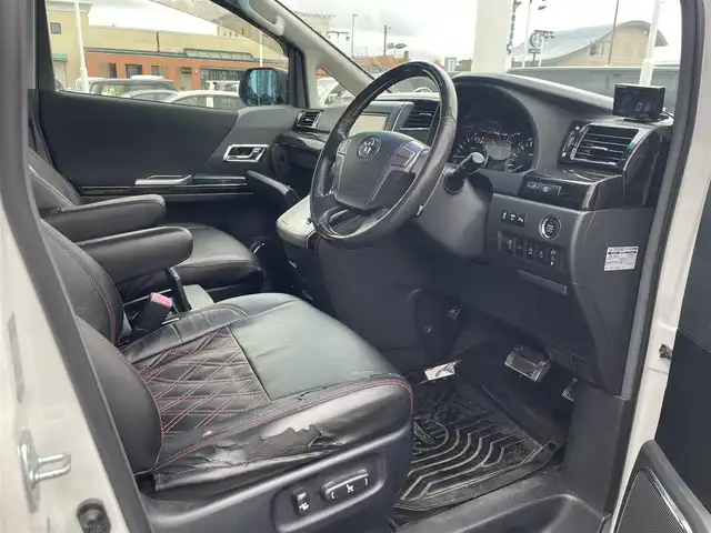 トヨタ ヴェルファイア 2．4Z Gエディション 長崎県 2013(平25)年 9.6万km パール 純正メモリナビ/CD/DVD/BT/フルセグTV/バックカメラ/純正フリップダウンモニター/両側パワースライドドア/クルーズコントロール/革調シートカバー/前席パワーシート/D席メモリーシート/モデリスタエアロ/パワーバックドア/ドライブレコーダー前後/社外レーダー/室内灯LEDヘッドライト/LEDヘッドライト/純正AW積み込み