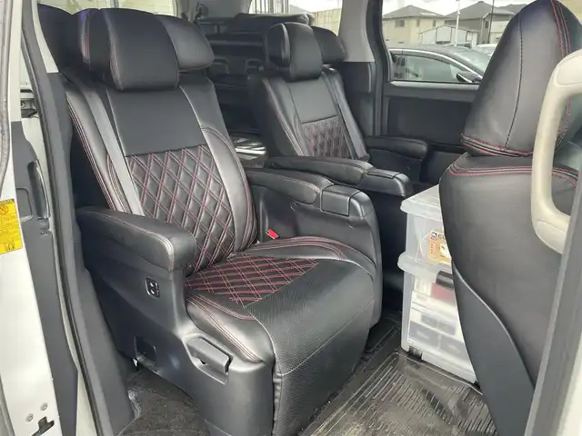 トヨタ ヴェルファイア 2．4Z Gエディション 長崎県 2013(平25)年 9.6万km パール 純正メモリナビ/CD/DVD/BT/フルセグTV/バックカメラ/純正フリップダウンモニター/両側パワースライドドア/クルーズコントロール/革調シートカバー/前席パワーシート/D席メモリーシート/モデリスタエアロ/パワーバックドア/ドライブレコーダー前後/社外レーダー/室内灯LEDヘッドライト/LEDヘッドライト/純正AW積み込み