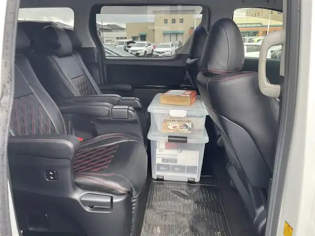 トヨタ ヴェルファイア 2．4Z Gエディション 長崎県 2013(平25)年 9.6万km パール 純正メモリナビ/CD/DVD/BT/フルセグTV/バックカメラ/純正フリップダウンモニター/両側パワースライドドア/クルーズコントロール/革調シートカバー/前席パワーシート/D席メモリーシート/モデリスタエアロ/パワーバックドア/ドライブレコーダー前後/社外レーダー/室内灯LEDヘッドライト/LEDヘッドライト/純正AW積み込み