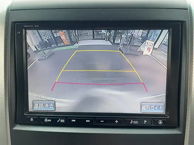 トヨタ ヴェルファイア 2．4Z Gエディション 長崎県 2013(平25)年 9.6万km パール 純正メモリナビ/CD/DVD/BT/フルセグTV/バックカメラ/純正フリップダウンモニター/両側パワースライドドア/クルーズコントロール/革調シートカバー/前席パワーシート/D席メモリーシート/モデリスタエアロ/パワーバックドア/ドライブレコーダー前後/社外レーダー/室内灯LEDヘッドライト/LEDヘッドライト/純正AW積み込み