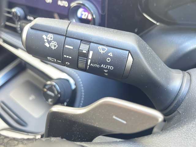 レクサス ＮＸ 350h バージョンL 兵庫県 2023(令5)年 1.3万km ソニッククォーツ ワンオーナー/保証書・取説・有/純正メモリーナビ・フルセグ・BT・FM・AM/バックカメラ/全周囲カメラ/ETC2.0/追尾機能付きクルーズコントロール/車線逸脱防止支援システム/衝突被害軽減ブレーキ/パーキングアシストブレーキ/クリアランスソナー/リアカメラディクション/ブラインドスポットミラー/プロアクティブドライビングサポート/パーキングアシスト/ブレーキホールド/電動パーキングブレーキ/パドルシフト/ヘッドアップディスプレイ/パワーバックドア/オートハイビーム/ワイヤレス充電/モデリスタエアロ/プッシュスタート/スマートキー×2/カードキー×1/社外フロアマット