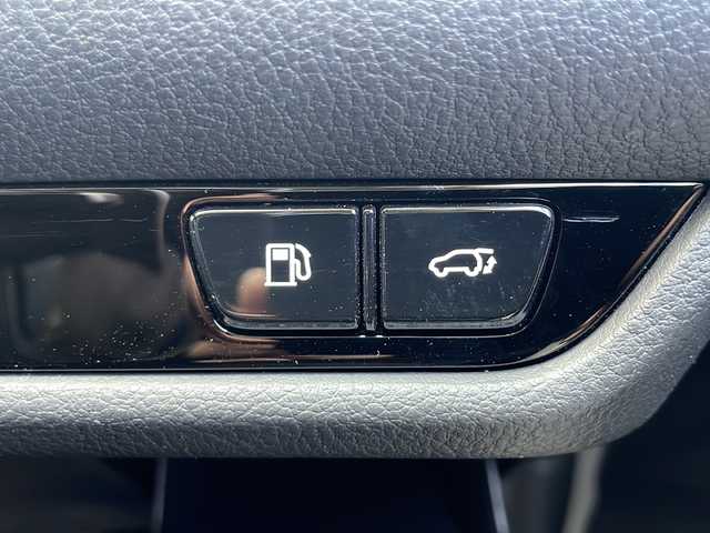 レクサス ＮＸ 350h バージョンL 兵庫県 2023(令5)年 1.3万km ソニッククォーツ ワンオーナー/保証書・取説・有/純正メモリーナビ・フルセグ・BT・FM・AM/バックカメラ/全周囲カメラ/ETC2.0/追尾機能付きクルーズコントロール/車線逸脱防止支援システム/衝突被害軽減ブレーキ/パーキングアシストブレーキ/クリアランスソナー/リアカメラディクション/ブラインドスポットミラー/プロアクティブドライビングサポート/パーキングアシスト/ブレーキホールド/電動パーキングブレーキ/パドルシフト/ヘッドアップディスプレイ/パワーバックドア/オートハイビーム/ワイヤレス充電/モデリスタエアロ/プッシュスタート/スマートキー×2/カードキー×1/社外フロアマット