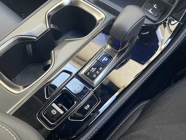 レクサス ＮＸ 350h バージョンL 兵庫県 2023(令5)年 1.3万km ソニッククォーツ ワンオーナー/保証書・取説・有/純正メモリーナビ・フルセグ・BT・FM・AM/バックカメラ/全周囲カメラ/ETC2.0/追尾機能付きクルーズコントロール/車線逸脱防止支援システム/衝突被害軽減ブレーキ/パーキングアシストブレーキ/クリアランスソナー/リアカメラディクション/ブラインドスポットミラー/プロアクティブドライビングサポート/パーキングアシスト/ブレーキホールド/電動パーキングブレーキ/パドルシフト/ヘッドアップディスプレイ/パワーバックドア/オートハイビーム/ワイヤレス充電/モデリスタエアロ/プッシュスタート/スマートキー×2/カードキー×1/社外フロアマット