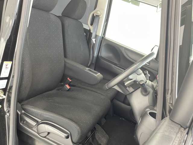 ホンダ Ｎ ＢＯＸ G ターボ SSパッケージ 沖縄県 2014(平26)年 4.3万km スマートブラック 純正ナビ(VXM-145VSi)/（TV　DVD　Bluetooth接続）/バックカメラ/クルーズコントロール/両側パワースライドドア/スマートキー/プッシュスタート/パドルシフト/ステアリングスイッチ/純正フロアマット/純正14インチアルミホイール/オートライト/ドアバイザー/電動格納ウインカーミラー