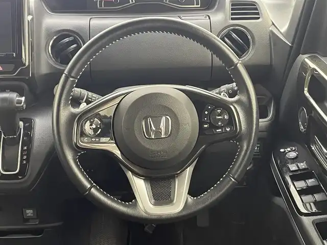 ホンダ Ｎ ＢＯＸ カスタム G L ターボ ホンダセンシング 兵庫県 2019(令1)年 2.9万km 白Ⅱ 社外ナビ(Bluetooth/CD/DVD/SD/フルセグTV)/ビルトインETC/ドライブレコーダー/シートヒーター/ハーフレザーシート/両側パワースライドドア/クルーズコントロール/LEDヘッドライト/オートライト/路外逸脱抑制システム/衝突軽減システム/スぺアキー/スマートキー/ドアバイザー