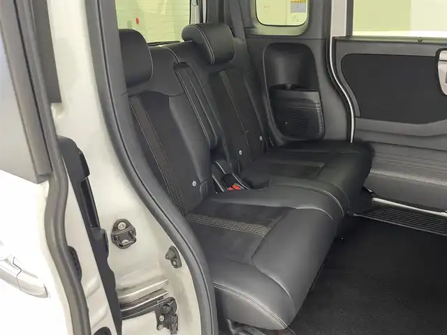 ホンダ Ｎ ＢＯＸ カスタム G L ターボ ホンダセンシング 兵庫県 2019(令1)年 2.9万km 白Ⅱ 社外ナビ(Bluetooth/CD/DVD/SD/フルセグTV)/ビルトインETC/ドライブレコーダー/シートヒーター/ハーフレザーシート/両側パワースライドドア/クルーズコントロール/LEDヘッドライト/オートライト/路外逸脱抑制システム/衝突軽減システム/スぺアキー/スマートキー/ドアバイザー