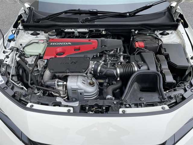 ホンダ シビック タイプR 神奈川県 2023(令5)年 0.7万km チャンピオンシップホワイト ワンオーナー/純正メモリーナビ・地デジTV/純正USB/BT再生/バックモニター/ビルトインETC2.0/純正19インチAW/ブレンボブレーキ/LEDライト/ホンダセンシング/レーダークルーズコントロール/PCS/LKA/BSM/コーナーセンサー/プッシュスタート/スマートキー×2/保証書・取説あり