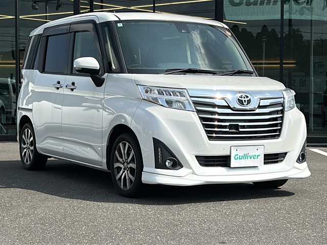 トヨタ ルーミー カスタムG－T 鹿児島県 2018(平30)年 3.1万km パールホワイトⅢ 純正ＳＤナビ/　　CD/DVD/BT/フルセグ/MSV/アラウンドビューモニター/両側パワースライドドア/クルーズコントロール/LEDヘッドライト/純正15インチアルミホイール/オートエアコン/アイドリングストップ/スマートキー/純正ビルトインETC