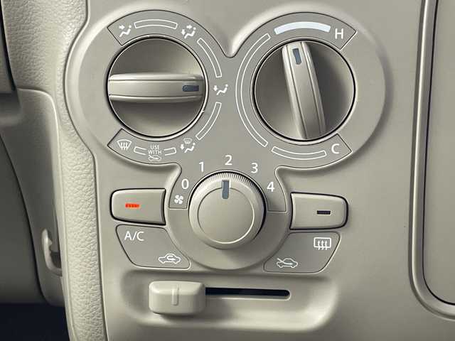 スズキ ラパン S 岐阜県 2020(令2)年 6.3万km シフォンアイボリーメタリック 社外8インチSDナビ（MDV-S707L)/フルセグ/BT/USB/DVD/全方位モニター/ビルトインETC/スズキセーフティサポート/デュアルセンサーブレーキ/車線逸脱警報機能/コーナーセンサー/運転席シートヒーター/アイドリングストップ/LEDオートライト/サイドバイザー/純正フロアマット/スマートキー