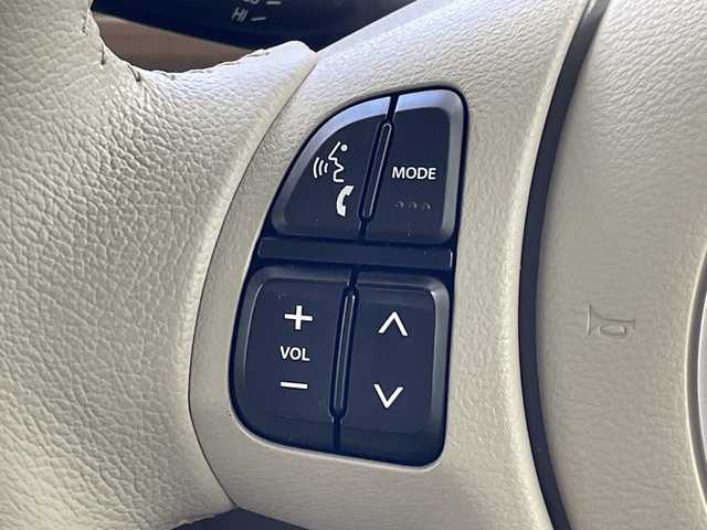 スズキ ラパン S 岐阜県 2020(令2)年 6.3万km シフォンアイボリーメタリック 社外8インチSDナビ（MDV-S707L)/フルセグ/BT/USB/DVD/全方位モニター/ビルトインETC/スズキセーフティサポート/デュアルセンサーブレーキ/車線逸脱警報機能/コーナーセンサー/運転席シートヒーター/アイドリングストップ/LEDオートライト/サイドバイザー/純正フロアマット/スマートキー