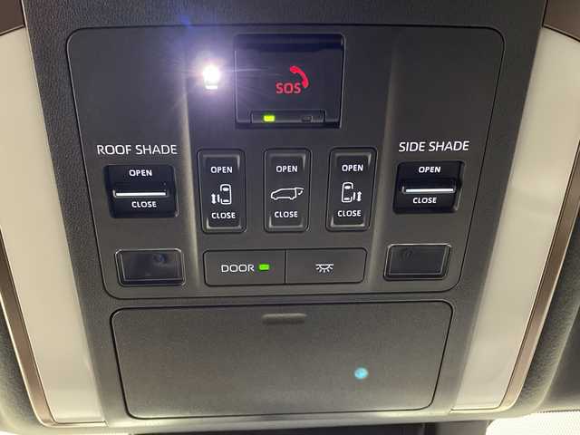 トヨタ ヴェルファイア ハイブリット Z プレミア 愛媛県 2024(令6)年 0.7万km スパークリングブラックパールクリスタルシャイン トヨタセーフティーセンス/左右独立ムーンルーフ/14インチディスプレイオーディオ/フルセグTV　AppleCarPlay AndroidAuto/Bluetooth/シートヒーター/全周囲カメラ/アダプティブクルーズコントロール/ブラインドスポットモニター/デジタルインナーミラー/パワーバックドア/エグゼクティブパワーシート（プレミアムナッパ本革シート表皮）/パワーオットマン/大型アームレスト（カップホルダー各席1個）/折り畳み式サイドテーブル/快適温熱シート