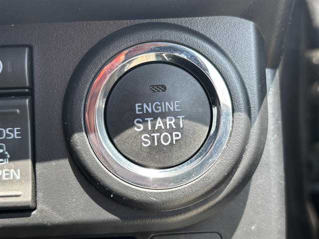 トヨタ ルーミー カスタムG 奈良県 2020(令2)年 1万km ブラックマイカメタリック 社外SDナビ　/ワンセグ　/Bluetooth　/バックカメラ　/ETC　/前後ドライブレコーダー　/社外フロアマット　/両側パワースライドドア　/純正アルミホイール　/衝突被害軽減ブレーキ　/オートLEDライト