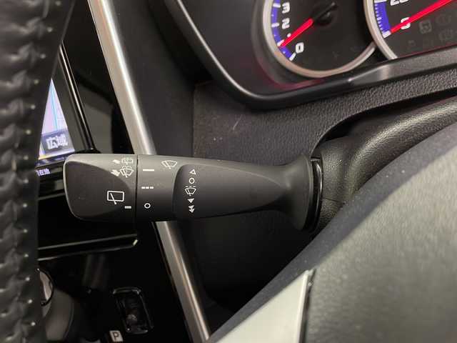 トヨタ ルーミー カスタムG S 千葉県 2018(平30)年 5.1万km パールホワイトⅢ 衝突軽減ブレーキ/レーンキープアシスト/両側パワースライドア/純正9インチメモリナビ/　CD/DVD/BT/フルセグTV/ビルトインETC/バックカメラ/クルーズコントロール/前席シートヒーター/ステアリングスイッチ/革巻きステアリング/電動格納ミラー/スマートキー＆プッシュスタート/純正14インチアルミホイール/LEDヘッドライト/フォグライト