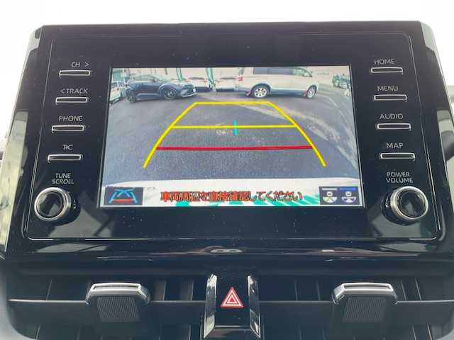 トヨタ カローラツーリング ハイブリッド ダブルバイビー 静岡県 2020(令2)年 6.3万km ホワイトパールクリスタルシャイン ●純正ディスプレイオーディオ（ナビ付き）/（12M66）/●バックカメラ/●レーダークルーズコントロール/●衝突軽減ブレーキ/●レーンキープアシスト/●前後コーナーセンサー/●オートブレーキホールド/●電動パーキングブレーキ/●LED/●オートライト/●オートマチックハイビーム/●革巻きステアリング/●ステアリングスイッチ/●電動格納ウインカーミラー/●ETC/●純正フロアマット/●ドアバイザー/●ドライブレコーダー/●プッシュスタート/●スマートキー/●スペアキー1本/●横滑り防止装置/●純正17インチアルミホイール/●W+サイド+カーテンSRS+ABS/●取扱説明書