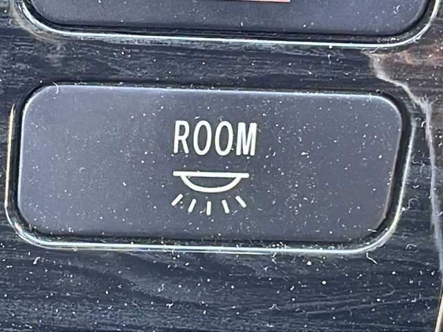 トヨタ アルファード Ｇ MS LTD 茨城県 2005(平17)年 14万km ホワイトパールマイカ 社外SDナビ(Bluetooth/バックカメラ/フルセグTV/CD/DVD)/サンルーフ/盗難防止装置/冷房WAC/スペアキー/3列シート/純正フロアマット/両側パワースライドドア/ETC