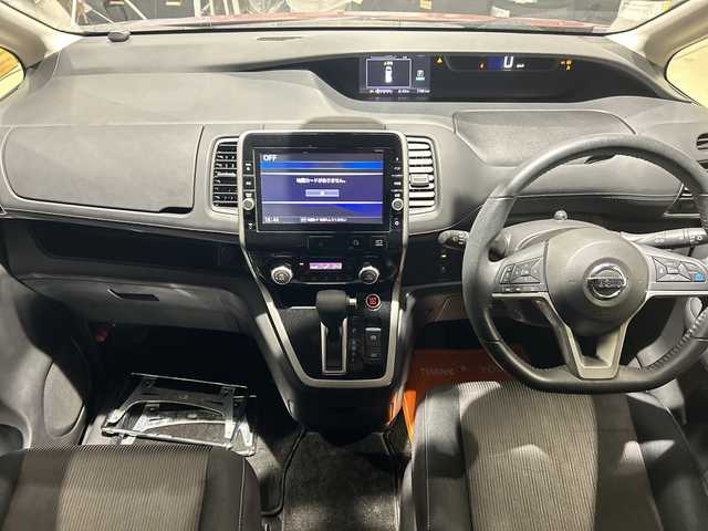 日産 セレナ ハイウェイスター 富山県 2016(平28)年 7.8万km マルーンレッド 2トーン ４WD/プロパイロット/純正12.1インチフリップダウンモニター/純正9インチSDナビゲーション/型式：MM516-D/【CD/DVD/SD/BT/AUX/フルセグTV】/アラウンドビューモニター/ビルトインETC/純正ドライブレコーダー前/両側パワースライドドア/パーキングアシスト/純正フロアマット/純正15インチAW/スマートキー