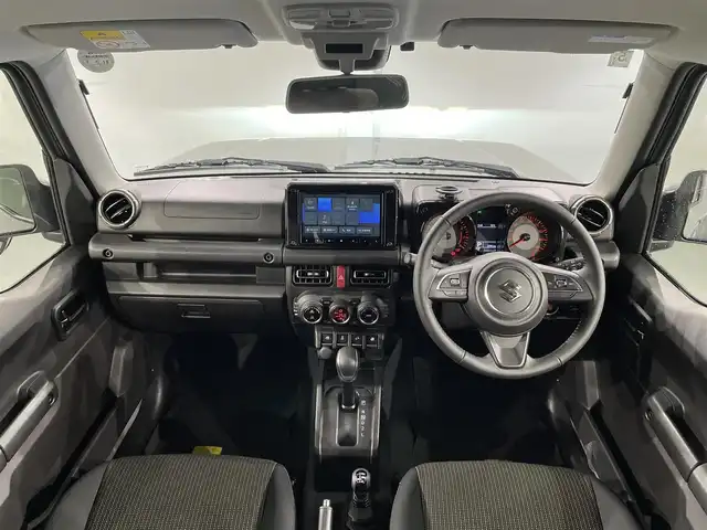 スズキ ジムニー シエラ JC 愛知県 2024(令6)年 0.3万km ミディアムグレー 社外８インチナビ/衝突軽減ブレーキ/シートヒーター/レーンキープアシスト/コーナーセンサー/クルーズコントロール/バックカメラ/ヘッドライトウォッシャー/ダウンヒアルアシスト/ＥＴＣ/ＬＥＤヘッドライト/純正フロアゴムマット/純正15インチアルミホイール/アイドリングストップ