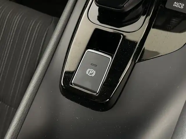 日産 ノート X 愛知県 2024(令6)年 0.3万km ダークメタルグレー 禁煙車/純正9インチナビ/（AM/FM/Bluetooth/フルセグTV)/バックカメラ/エマージェンシーブレーキ/車線逸脱警報システム/クリアランスソナー/ETC/前後ドライブレコーダー/スマートキー/スペアキー有/電子パーキング/プッシュスタート/フロアマット/横滑り防止装置/LEDヘッドライト