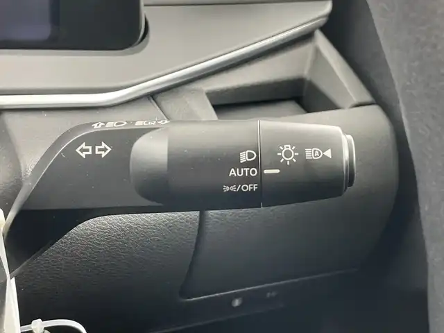 日産 ノート X 愛知県 2024(令6)年 0.3万km ダークメタルグレー 禁煙車/純正9インチナビ/（AM/FM/Bluetooth/フルセグTV)/バックカメラ/エマージェンシーブレーキ/車線逸脱警報システム/クリアランスソナー/ETC/前後ドライブレコーダー/スマートキー/スペアキー有/電子パーキング/プッシュスタート/フロアマット/横滑り防止装置/LEDヘッドライト