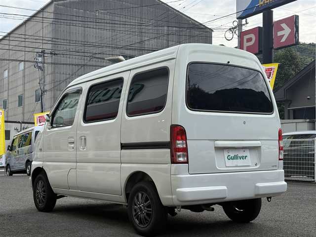 スズキ エブリイ PA 長崎県 2001(平13)年 5.1万km パール CD/AM.FM/全席シートカバー/VWバス仕様/パールホワイト全塗装/シガーソケット/ドアバイザー/普通車登録　構造変更済み