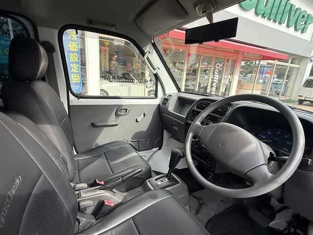 スズキ エブリイ PA 長崎県 2001(平13)年 5.1万km パール CD/AM.FM/全席シートカバー/VWバス仕様/パールホワイト全塗装/シガーソケット/ドアバイザー/普通車登録　構造変更済み