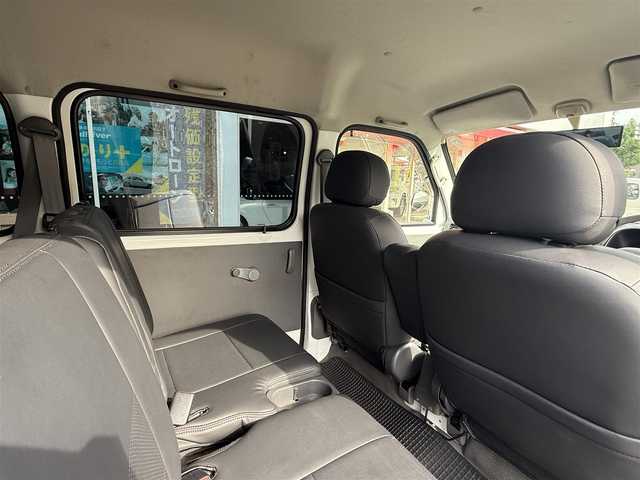 スズキ エブリイ PA 長崎県 2001(平13)年 5.1万km パール CD/AM.FM/全席シートカバー/VWバス仕様/パールホワイト全塗装/シガーソケット/ドアバイザー/普通車登録　構造変更済み