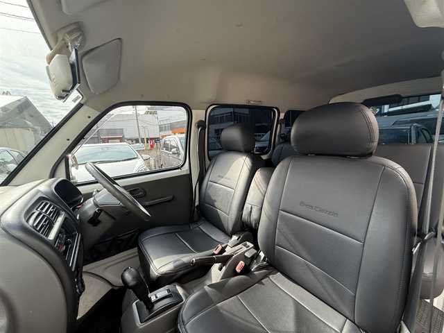 スズキ エブリイ PA 長崎県 2001(平13)年 5.1万km パール CD/AM.FM/全席シートカバー/VWバス仕様/パールホワイト全塗装/シガーソケット/ドアバイザー/普通車登録　構造変更済み