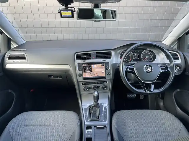 フォルクスワーゲン ゴルフ ヴァリアント TSI コンフォートライン 三重県 2016(平28)年 4.4万km タングステンシルバーメタリック 純正ナビ　/フルセグＴＶ　/ＨＩＤ　/スマートキー　/ＤＶＤ再生　/プリクラッシュ　/前後ドラレコ　/純正１６インチアルミ　/バックカメラ　/Ｂｌｕｅｔｏｏｔｈ　/保証書　/スペアキー　/ＥＴＣ　/オートライト　/ルーフレール