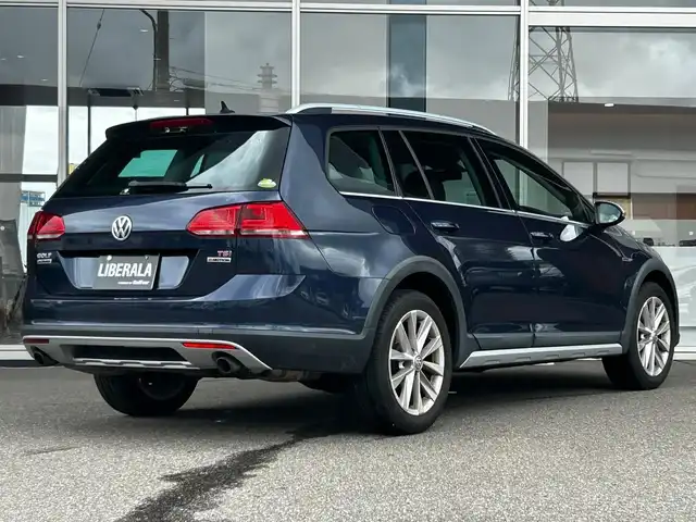 フォルクスワーゲン ゴルフ オールトラック TSI 4モーション 富山県 2016(平28)年 10.1万km 紺 SDナビ/フルセグTV/Bluetooth接続/AM/FMラジオ/DVD/CD再生/MirrorLink/ACC/4WD/アイドリングストップ/D/N席シートヒーター/D席パワーシート/サンルーフ/プッシュスタート/ETC/純正17インチAW