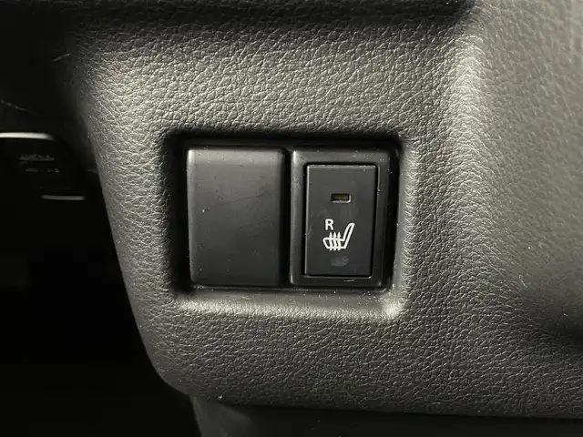 スズキ スペーシア HYBRID X 岡山県 2022(令4)年 1.9万km ピュアホワイトP 社外SDナビ/【Bluetooth/フルセグTV/CD/DVD】/型番:AVN-LS02/両側パワースライドドア/運転席シートヒーター/フロアマット/プッシュスタート/スマートキー/アイドリングストップ/コーナーセンサー（後）/レーンアシスト/横滑り防止装置
