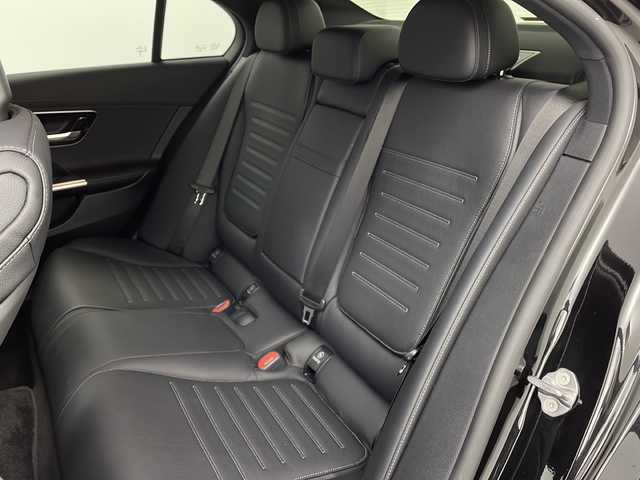 メルセデス・ベンツ Ｃ１８０ アバンギャルド AMGライン 大阪府 2023(令5)年 1.7万km 黒 MBUXARナビ/【フルセグTV/Bluetooth/FM/AM】/サンルーフ/ブラインドスポットモニター(BSM)/HUD/全方位カメラ/パーキングアシスト/レーダークルーズコントロール/レーダーセーフティ/黒革シート/パワーシート/シートヒーター/パドルシフト/ETC/保証書/取扱説明書/点検記録簿/スペアキー1本