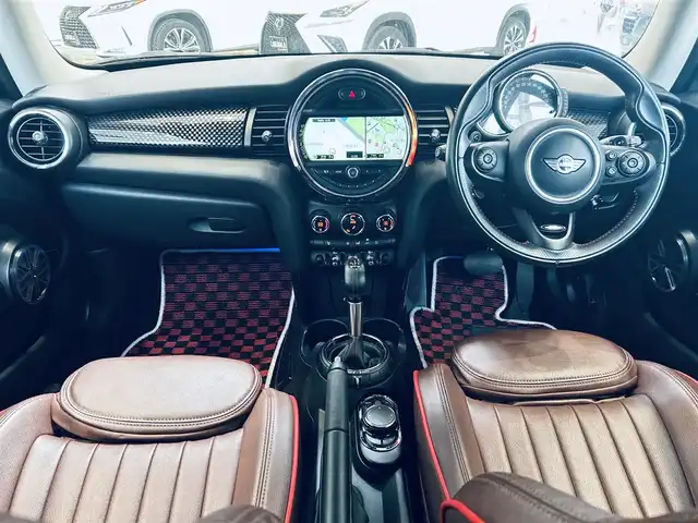 ＭＩＮＩ ミニ クーパー S 大阪府 2017(平29)年 5.4万km ペッパー・ホワイト ペッパーP/純正ナビ/TV/バックカメラ/純正17インチAW/USB/AUX/Bluetooth/ETC/スマートキー/パドルシフト