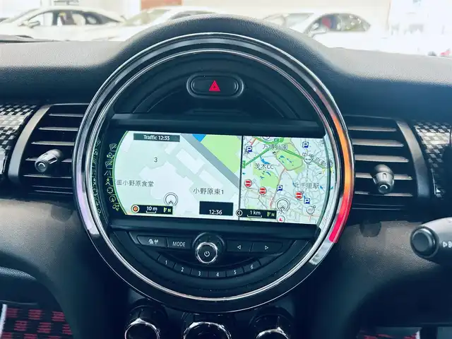 ＭＩＮＩ ミニ クーパー S 大阪府 2017(平29)年 5.4万km ペッパー・ホワイト ペッパーP/純正ナビ/TV/バックカメラ/純正17インチAW/USB/AUX/Bluetooth/ETC/スマートキー/パドルシフト
