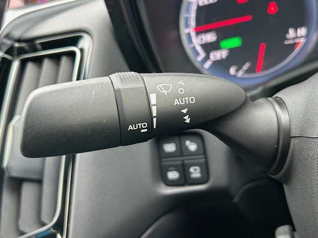 トヨタ クラウン ハイブリッド RS アドバンス 大阪府 2018(平30)年 4.5万km パール サンルーフ/純正ナビ/アラウンドビューモニター/デジタルインナーミラー/ブラインドスポットモニター/パーキングアシスト/トヨタセーフティセンス/ブラックレザーシート/パワーシート/シートヒーター/エアーシート/ドライブレコーダー/ビルトインETC2.0/純正アルミホイール/LEDヘッドライト/スペアキー/カードキー