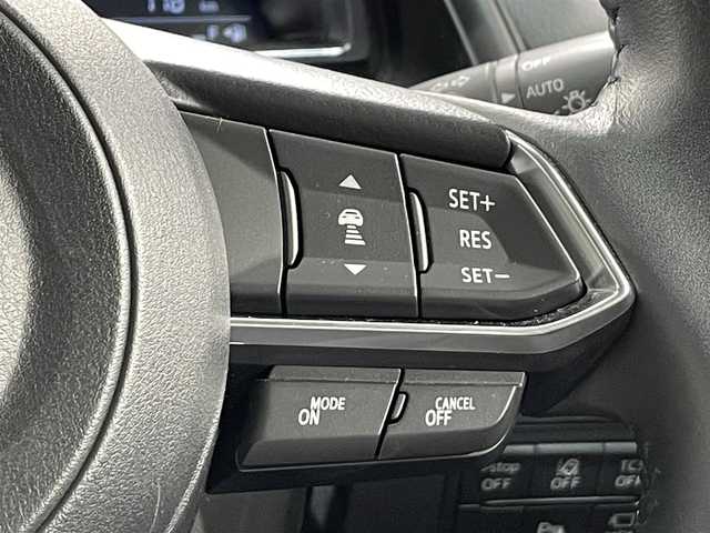 マツダ ＣＸ－３ 15S アーバンドレッサー 愛知県 2023(令5)年 3.2万km セラミックM 純正８インチナビ　/（Bluetooth/フルセグTV/CD・DVD再生/USB/CarPlay/AUX)/ＣＤ／ＤＶＤデッキ/３６０°モニター　/衝突軽減ブレーキ　/レーダークルーズコントロール　/ＥＴＣ　　/シートヒーター　/ステアリングヒーター　/前後ドライブレコーダー　/ブラインドスポットモニター/ヘッドアップディスプレイ/レーンキープアシスト/コーナーセンサー/アイドリングストップ/オートブレーキホールド機能/LEDヘッドライト/白半レザーシート/純正フロアマット/プッシュスタート/　　-スマートキー