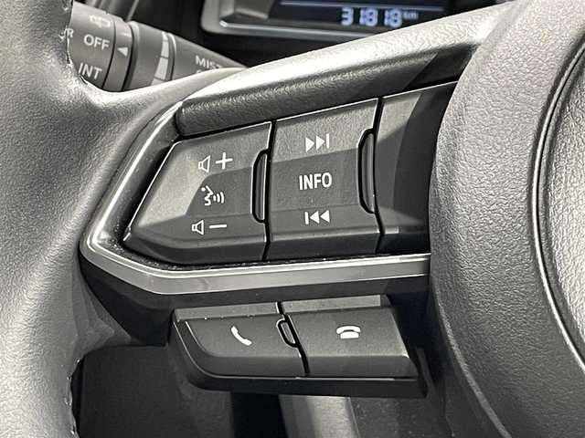 マツダ ＣＸ－３ 15S アーバンドレッサー 愛知県 2023(令5)年 3.2万km セラミックM 純正８インチナビ　/（Bluetooth/フルセグTV/CD・DVD再生/USB/CarPlay/AUX)/ＣＤ／ＤＶＤデッキ/３６０°モニター　/衝突軽減ブレーキ　/レーダークルーズコントロール　/ＥＴＣ　　/シートヒーター　/ステアリングヒーター　/前後ドライブレコーダー　/ブラインドスポットモニター/ヘッドアップディスプレイ/レーンキープアシスト/コーナーセンサー/アイドリングストップ/オートブレーキホールド機能/LEDヘッドライト/白半レザーシート/純正フロアマット/プッシュスタート/　　-スマートキー