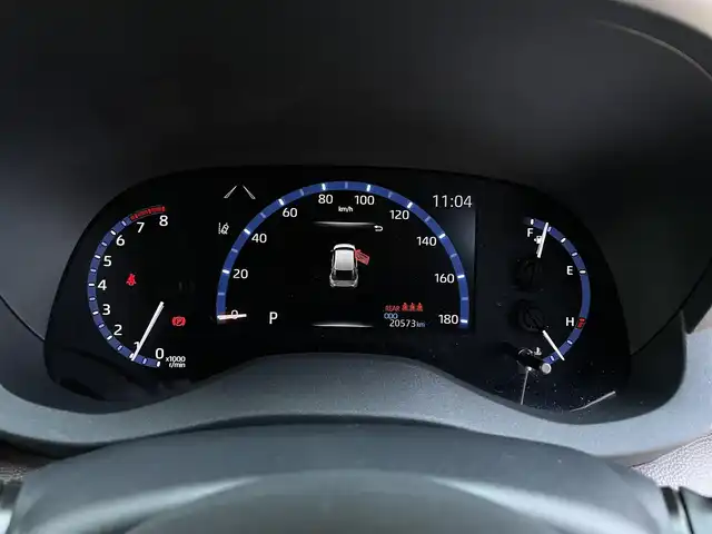 トヨタ ヤリスクロス Z 大阪府 2020(令2)年 2.1万km ブラックマイカ モデリスタエアロ/OPパノラミックビューモニター/OPブラインドスポットモニター/OPハンズフリーパワーバックドア/OPリアクロストラフィックアラート/OPフルLEDヘッドランプ/OPアダプティブハイビームシステム/純正8インチナビ/・AM/FM/BT/フルセグ/トヨタセーフティーセンス/・プリクラッシュセーフティー/・レーントレーシングアシスト/・レーダークルーズコントロール/・オートマチックハイビーム/・ロードサインアシスト/ハーフレザーシート/パワーシート/シートヒーター/電子パーキング/HOLD/純正18インチアルミホイール/純正ドアバイザー/純正フロアマット/ユピテルレーダー/前後ドライブレコーダー（SN-TW84）/保証書/取扱説明書