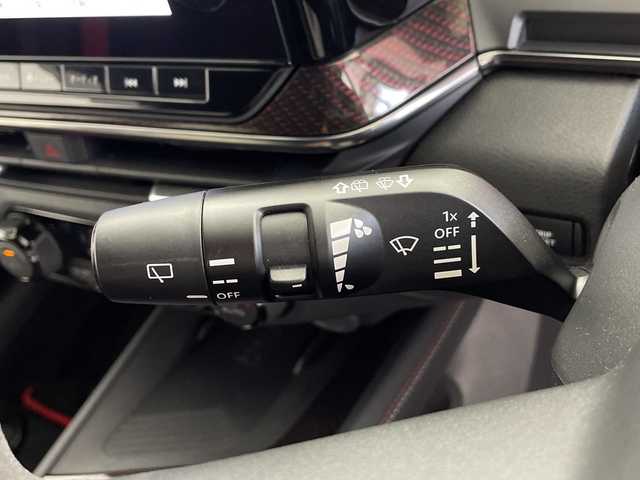 日産 オーラ ニスモ 鹿児島県 2022(令4)年 6.7万km ピュアホワイトパール / スーパーブラック 2トーン ワンオーナー/禁煙車/純正ナビ/・Bluetooth/・フルセグTV/全方位カメラ/プロパイロット/デジタルインナーミラー/ブラインドスポットモニター/フロント・サイド・リアニスモエアロ/純正17インチアルミホイール/前後コーナーセンサー/LEDヘッドライト/オートマチックハイビーム/HDMI端子/プッシュスタート