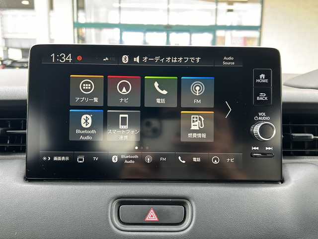 ホンダ ヴェゼル ハイブリッド e:HEV Z 愛知県 2021(令3)年 9.6万km プラチナホワイトパール ワンオーナー/純正カーナビ/TVフルセグ/BT/全方位カメラ/純正フロアマット/置くだけ充電/クルーズコントロール/ハンドルヒーター/シートヒーター(Ｄ・Ｎ)/ハーフレザーシート/革巻きステアリング/パワーバッグドア/ミラーウィンカー/純正ドラレコ(前後)/コーナーセンサー(前後)/社外ルーフレール/ルーフボックス/社外アルミホイールあり/スタッドレスあり/ドアバイザー/フォグランプ/エアバッグW＋サイド＋カーテン/プッシュスタート/ETC2.0/取扱説明書/保証書/記録簿
