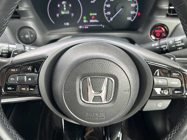 ホンダ ヴェゼル ハイブリッド e:HEV Z 愛知県 2021(令3)年 9.6万km プラチナホワイトパール ワンオーナー/純正カーナビ/TVフルセグ/BT/全方位カメラ/純正フロアマット/置くだけ充電/クルーズコントロール/ハンドルヒーター/シートヒーター(Ｄ・Ｎ)/ハーフレザーシート/革巻きステアリング/パワーバッグドア/ミラーウィンカー/純正ドラレコ(前後)/コーナーセンサー(前後)/社外ルーフレール/ルーフボックス/社外アルミホイールあり/スタッドレスあり/ドアバイザー/フォグランプ/エアバッグW＋サイド＋カーテン/プッシュスタート/ETC2.0/取扱説明書/保証書/記録簿